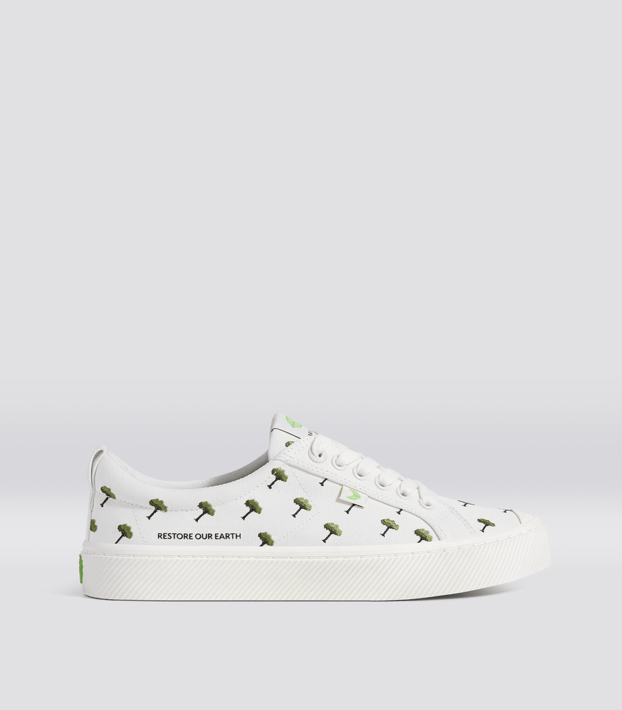 CARIUMA Women s Earth Day Embroidered Off White Canvas Low Top Sneakers OCA Low