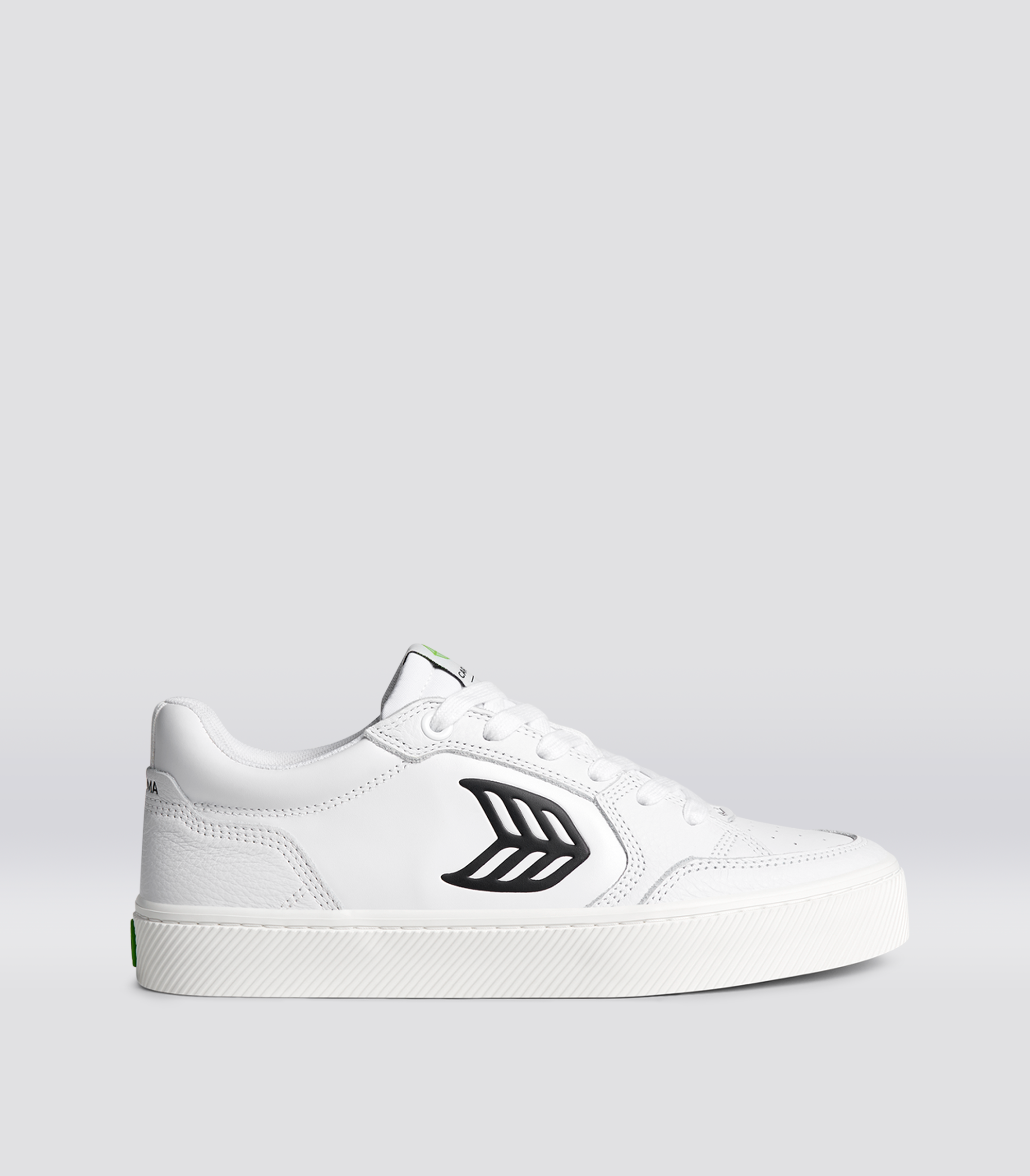 modstand håndtering Stadion CARIUMA: Women's White Premium Leather & Black Sneakers | VALLELY